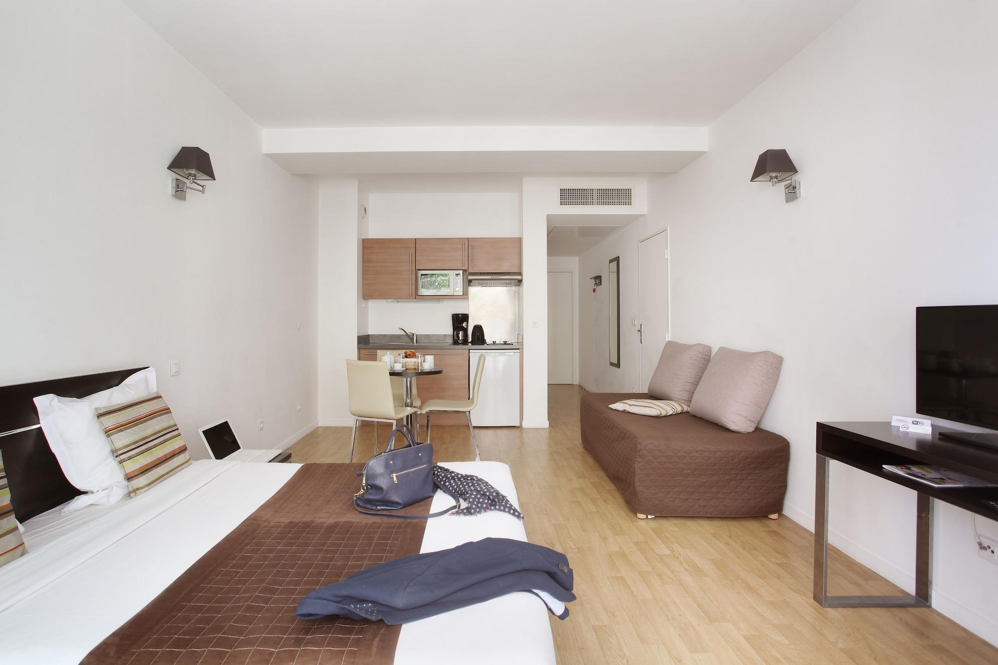 Appart Hotel Odalys City Beausoleil Les Hauts De La Principaute Bagian luar foto