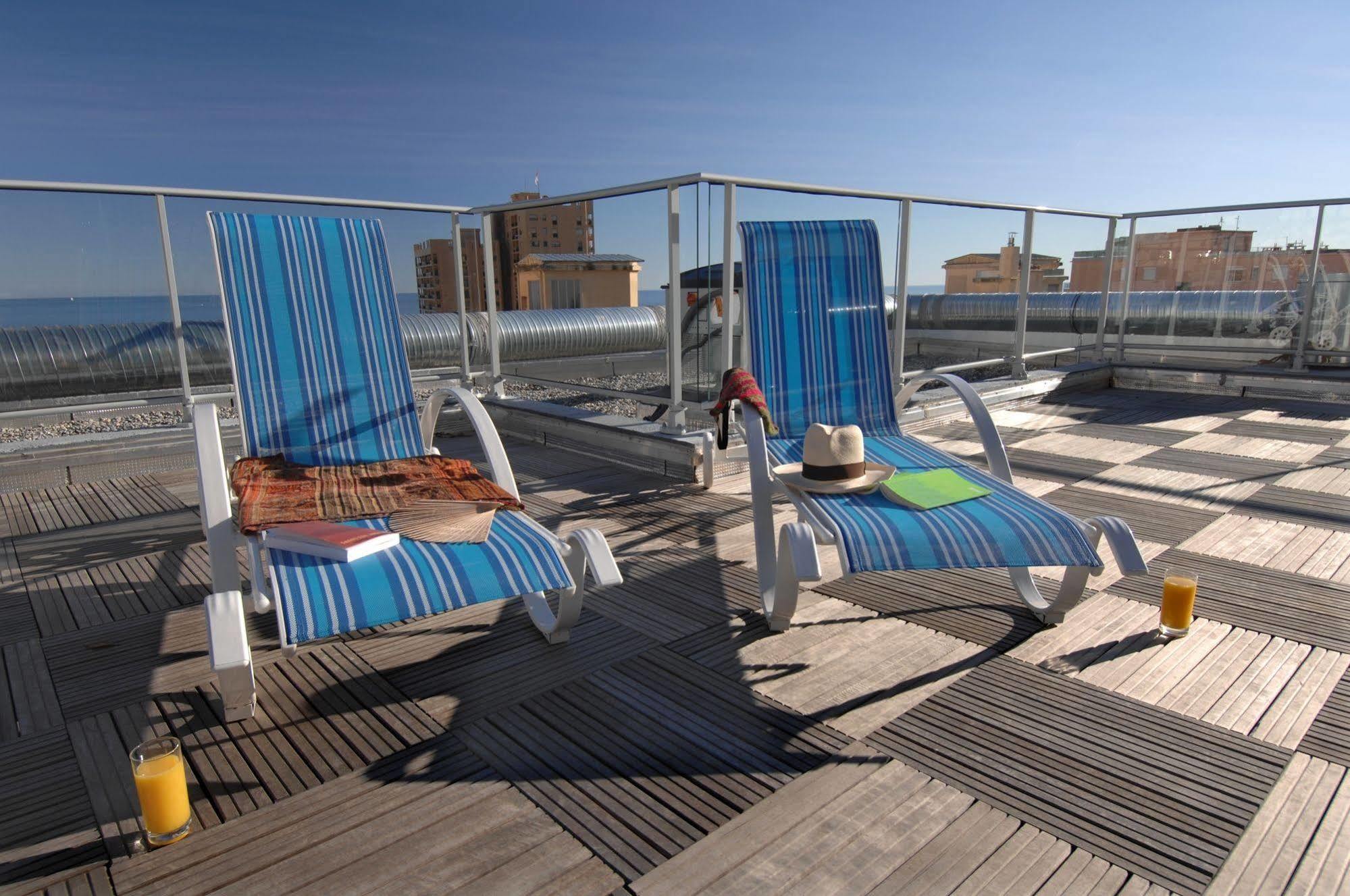 Appart Hotel Odalys City Beausoleil Les Hauts De La Principaute Bagian luar foto